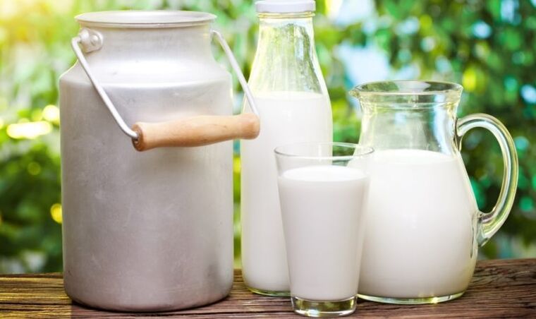 Os produtos lácteos introdúcense gradualmente a partir da segunda semana da dieta